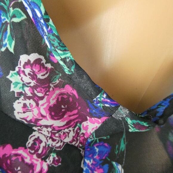 Torrid Black Floral Semi Sheer Hi Low Tank Top Blouse Sleeveless Pink Blue Tunic - Picture 9 of 10